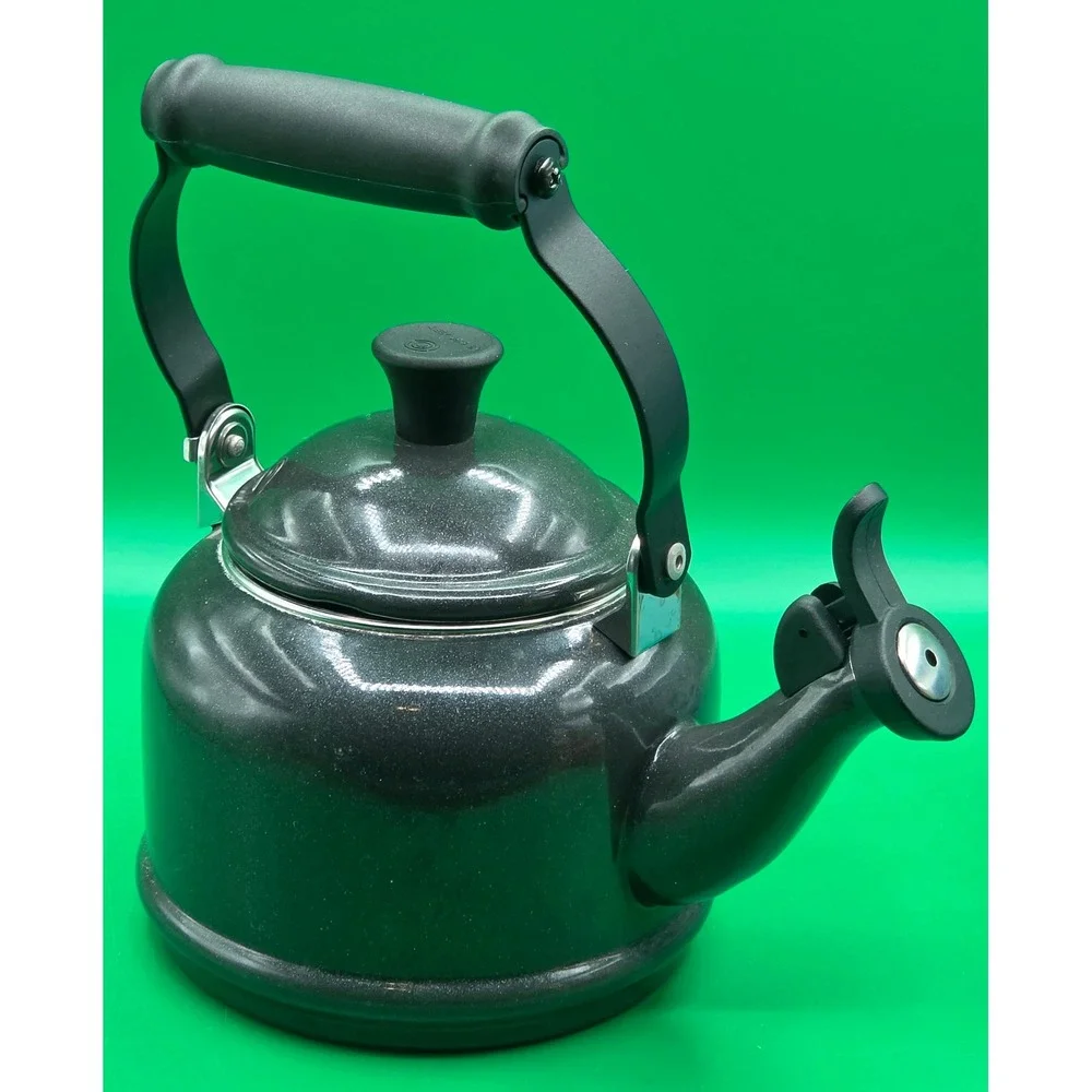 Le Creuset Demi Tea Kettle 1.25 Qt 1.1L Metallic Grey Sparkle Enamel Whistling